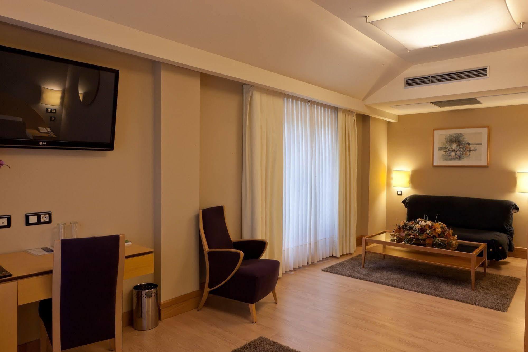 Hotel Aretxarte Самудио Екстериор снимка